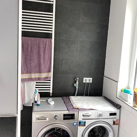 アパート Schoene Unterkunft Im Herzen Von Nickenich *